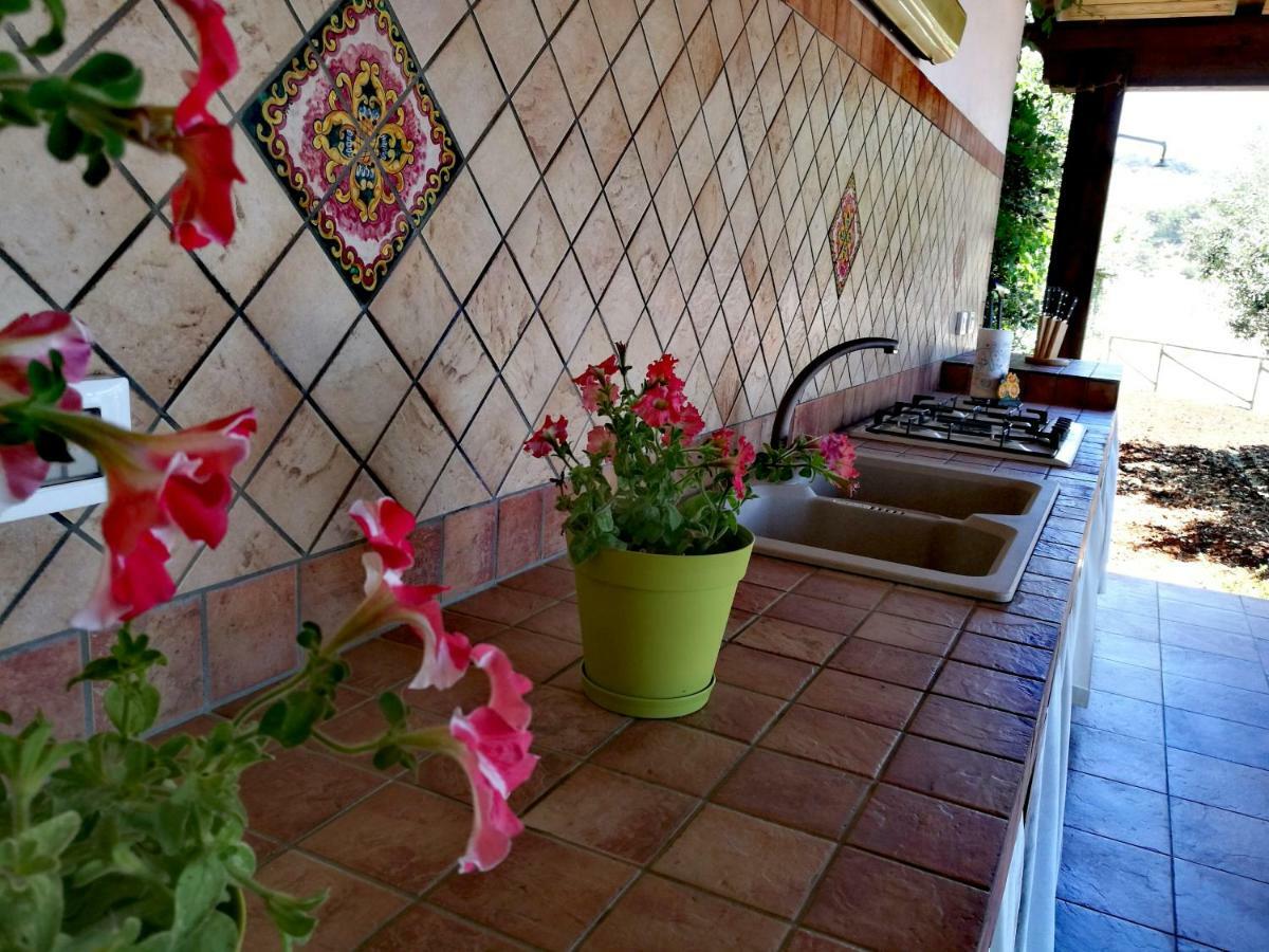 La Villa Dei Girasoli Custonaci Extérieur photo